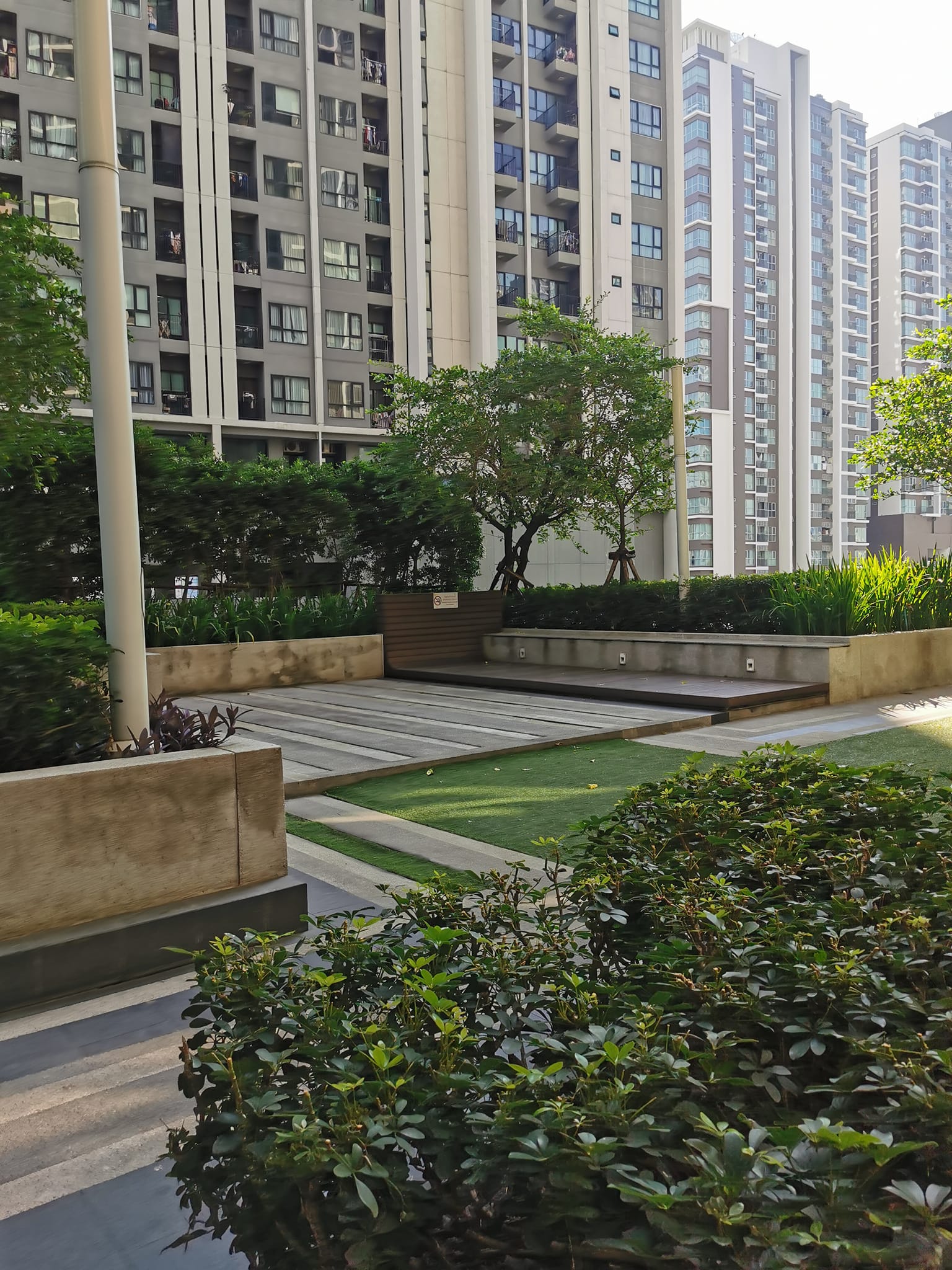 คอนโดให้เช่า คอนโดให้เช่า ที่ IDEO Mobi Rama 9 (ไอดีโอ โมบิ พระราม 9) ใกล้ BTS พระรามเก้า 2 ห้องนอน