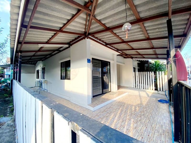 ให้เช่าบ้าน 15,500 บาท ต่อเดือน ทาวน์โฮม 2 ชั้น บ้านพฤกษา 58/2 ลาดกระบัง-สุวรรณภูมิ ถนน ลาดกระบัง 54 ศรีวารีน้อย