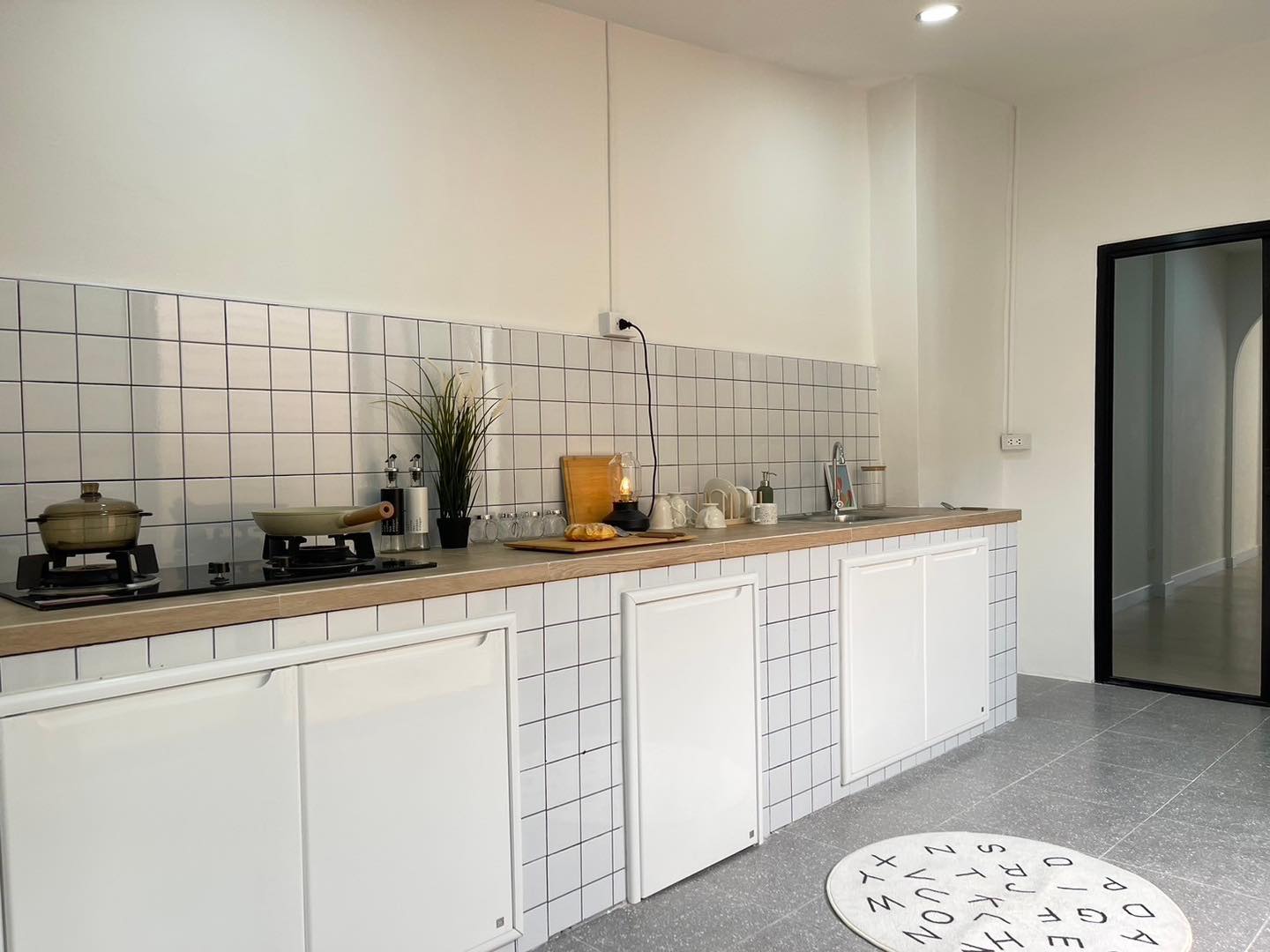 ทาวน์เฮาส์ 2 ชั้น ขายด่วน ราคาล่าสุดเพียง 2,490,000 บาท! ฟรีโอน 📣 🏠 ทาวน์เฮาส์ 2 ชั้น ขนาด 22 ตร.ว.