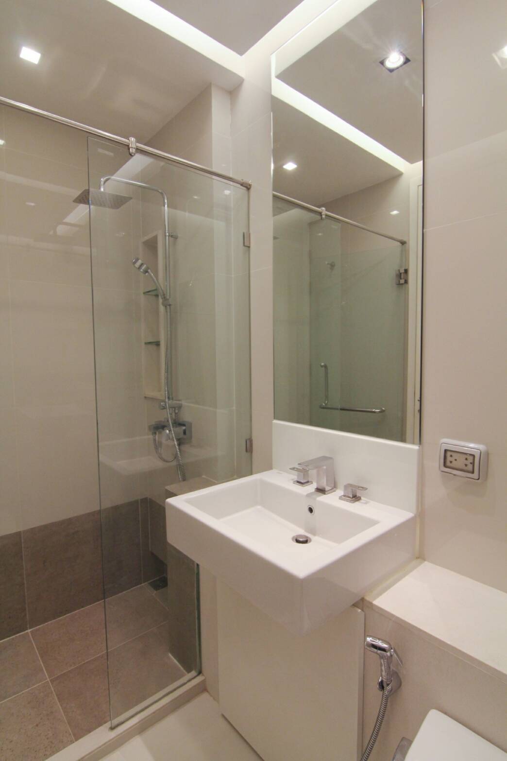 ขาย / เช่า คอนโด Equinox Phahol-Vibha (อีควิน็อกซ์ พหล-วิภา) 1 ห้องนอน 1 ห้องน้ำ