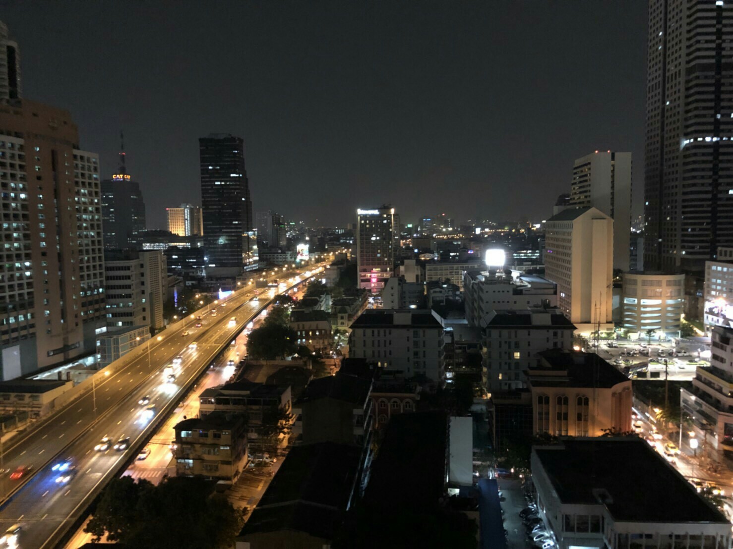 ให้เช่าคอนโด Noble Revo Silom (โนเบิล รีโว สีลม) 1 ห้องนอน 1 ห้องน้ำ