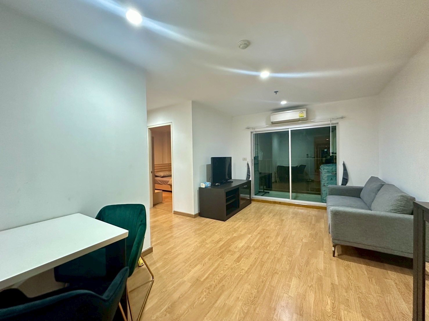 🏢 ให้เช่า คอนโด U Delight HuayKwang (ยู ดีไลท์ ห้วยขวาง) อาคาร B ชั้น 8 ขนาด 45 ตร.ม.