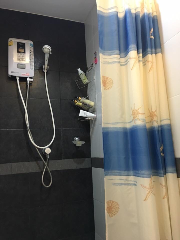 ให้เช่าคอนโด A Space Sukhumvit 77 (เอ สเปซ สุขุมวิท 77) 1 ห้องนอน 1 ห้องน้ำ ห้อง 2351/154 ฝั่งสระว่ายน้ำ