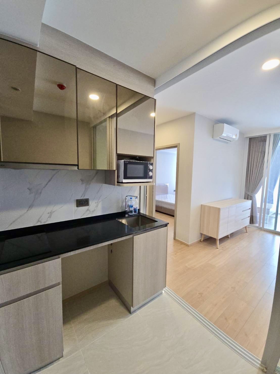 ให้เช่า คอนโดหรู Chewathai Residence Thonglor (ชีวาทัย เรสซิเดนซ์ ทองหล่อ) 📍 ทองหล่อ ซอย 20 (แจ่มจันทร์) เข้าซอยเพียง 200 เมตร ใจกลางทองหล่อ