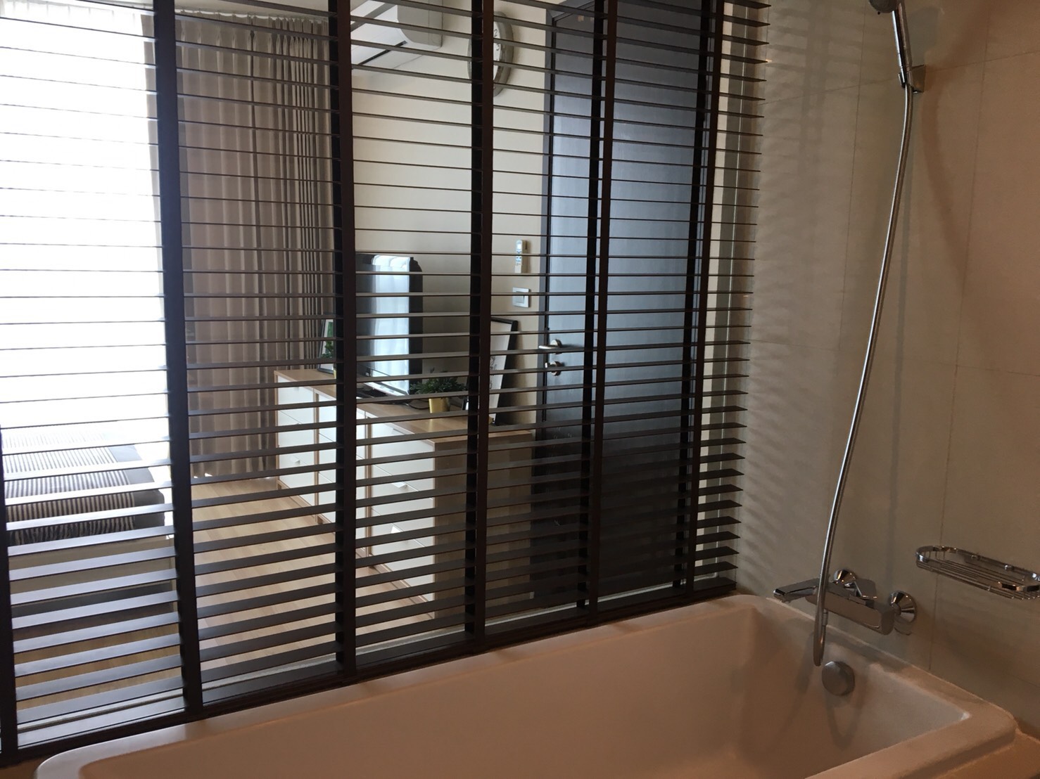 ขาย / ให้เช่าคอนโด Sky Walk Condominium (สกายวอล์ค คอนโดมิเนียม ) 1 ห้องนอนอ 1ห้องน้ำ ห้องเลขที่ 328. ชั้น 22