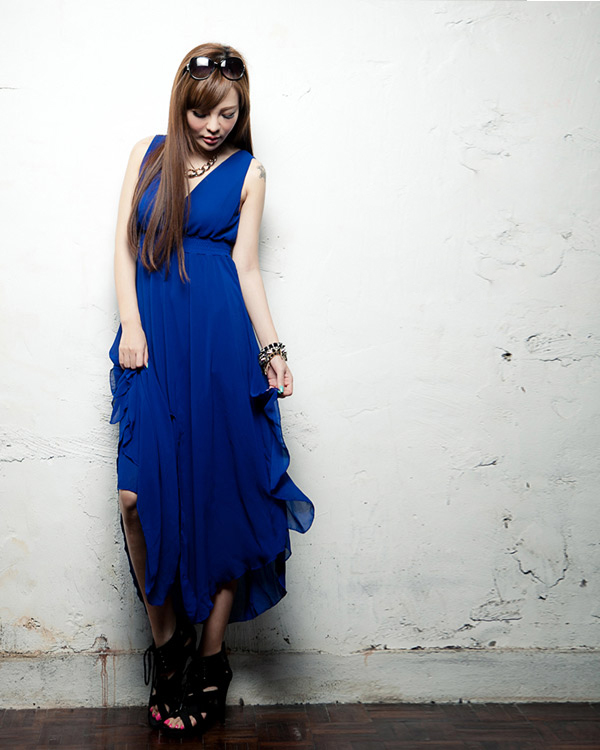 maxi dress - ชุดเดรสยาวแขนกุด คอวี สีน้ำเงิน ใส่เที่ยว ทำงาน ผ้าชีฟอง สามารถใส่ออกงานได้ Asia Street Fashion