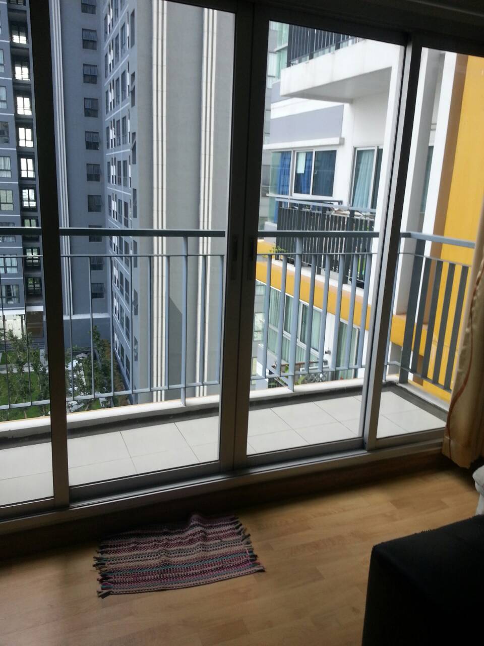 ให้เช่าคอนโด เดอะ พาร์คแลนด์ ตากสิน-ท่าพระ The Parkland Taksin-Thapra ขนาด 29.7 ห้องสตูดิโอ ราคา 9500/ เดือน