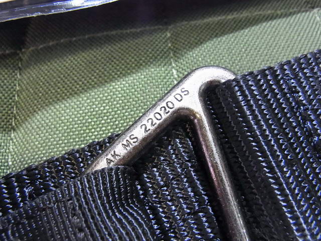 เข็มขัด Blackhawk หัวโลหะขาว