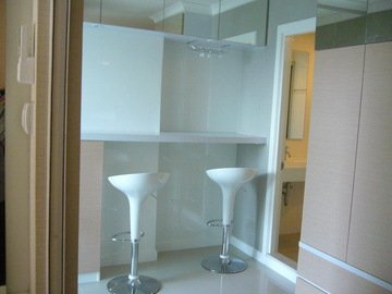 คอนโด ลุมพินี เพลส พระราม 9-รัชดา Lumpini Place Rama 9 - Ratchada 1 ห้องนอน 1 ห้องน้ำ ขนาด 38 ตรม MRT พระราม 9 ชั้น 18 ตึก A วิว เซ็นทรัล ระเบียงทิศตะวันตก เฟอร์นิเจอร์ครบ เครื่องใช้ไฟฟ้าครบ