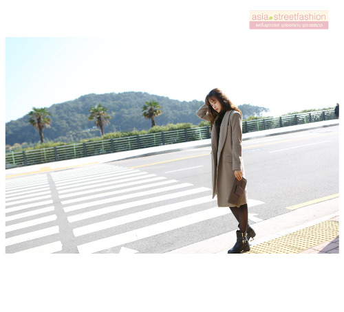 L OverCoat เสื้อโค้ทกันหนาวตัวยาว สีเทา งานดี ผ้าวูลเนื้อดีเรียบไม่เป็นขุย บุซับในกันลมอย่างดี พร้อมส่ง สีเทา L