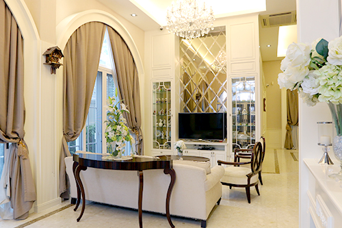 SALE Luxury Decor Single House with private pool in Sukhumvit soi 4 Nana BTS