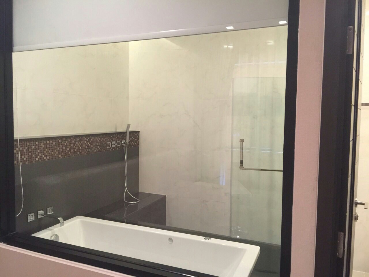 ให้เช่าคอนโด Ivy Ampio 2 ห้องนอน 2 ห้องน้ำ พื้นที่ 75ตรม. ชั้น 22 เฟอร์นิเจอร์ครบ พร้อมเข้าอยู่ ราคาเช่า 45,000 บาท/เดือน