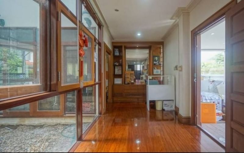 ขาย / ให้เช่าบ้านเดี่ยว 2 ชั้น ติดถนนพุทธมณฑล สาย 1 หมู่บ้านมหาดไทย 1 ขนาด 101 ตรว 4 ห้องนอน 5 ห้องน้ำ