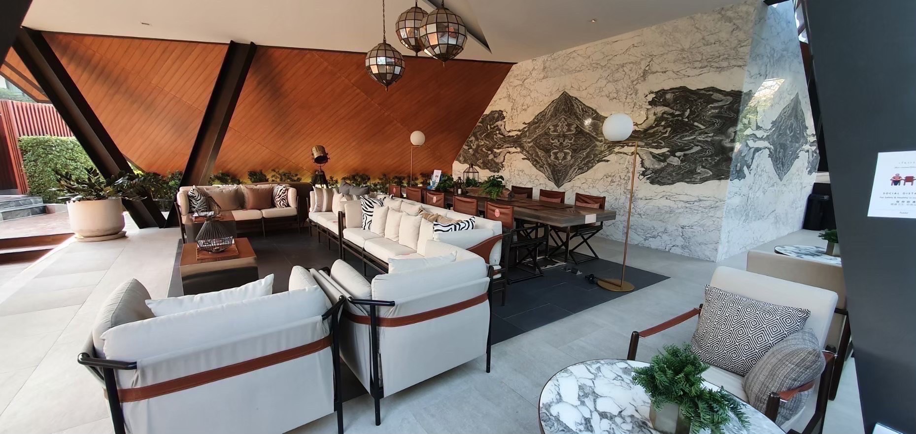 ให้เช่าบ้านหรู ติดสวน ติด Clubhouse บ้านเดี่ยวโครงการ Burasiri Pattanakarn : บุราสิริ พัฒนาการ 4 ห้องนอน 5 ห้องน้ำ ขนาด 250 ตรม