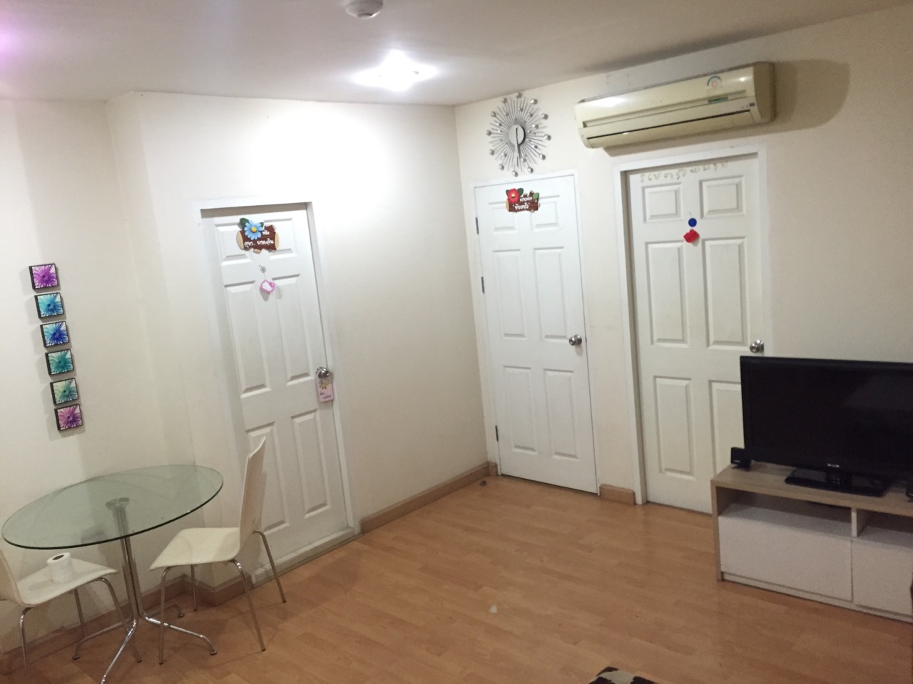 ขายถูกคอนโด Life @ Phahon18 ( ไลฟ์ แอท พหลฯ18 )(พหลโยธิน 18) แบบ 2 ห้องนอน 2 ห้องน้ำ ราคา 5.2 ล้าน ฟรีโอน พื้นที่ 62 ตร.ม ชั้น 2 (ห้อง19) ห้องมุม ทิศตะวันออก พร้อมเฟอร์