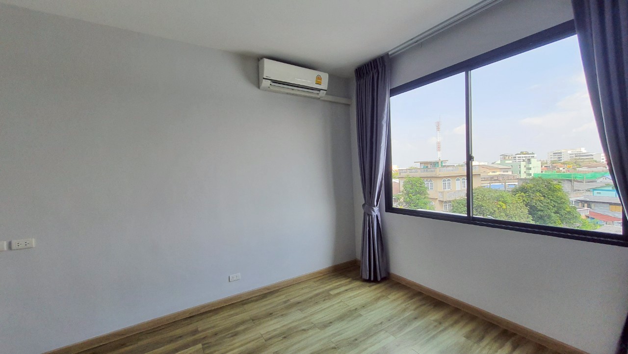 ขาย / เช่า โฮมออฟิศโครงการ เดอะ ไพรด์ สุขุมวิท 77 - The Pride Sukhumvit 77 4 ชั้นครึ่ง