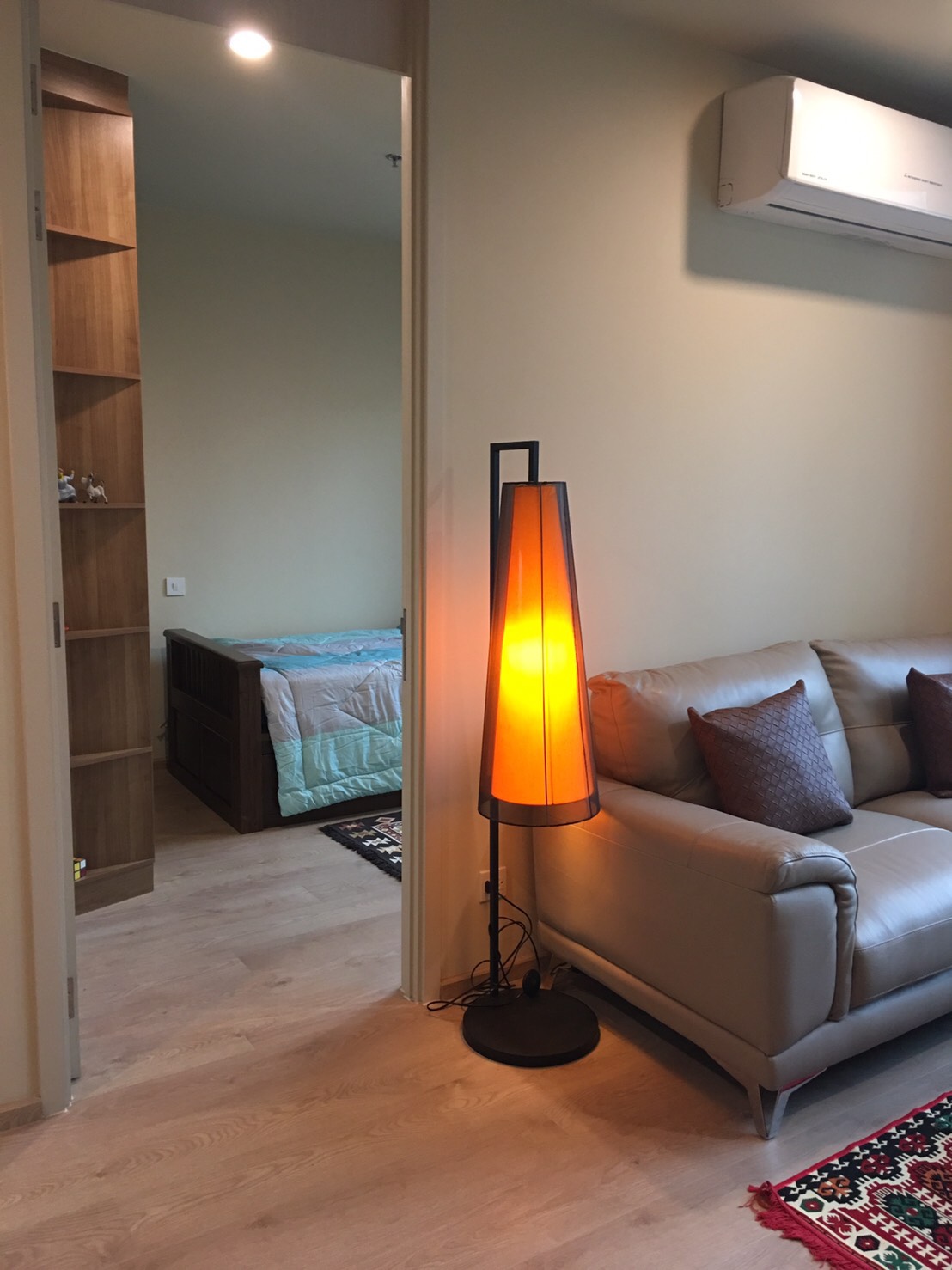 ให้เช่าคอนโด Noble Recole (โนเบิล รีโคล สุขุมวิท 19) 2 ห้องนอน 2 ห้องน้ำ ขนาด 65 ตรม ห้องมุม