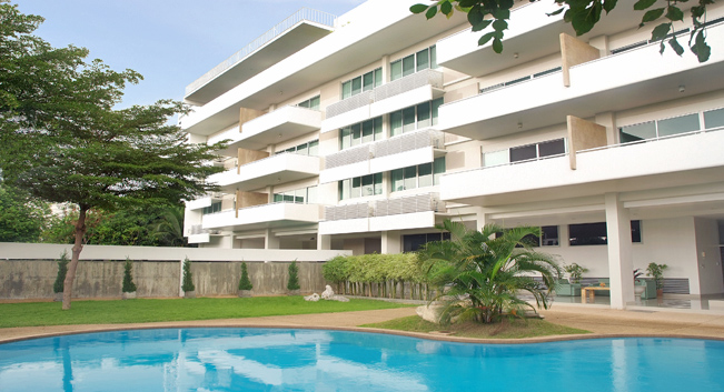 for rent PPR Residence is a fully furnished apartment situated on Ekamai 12