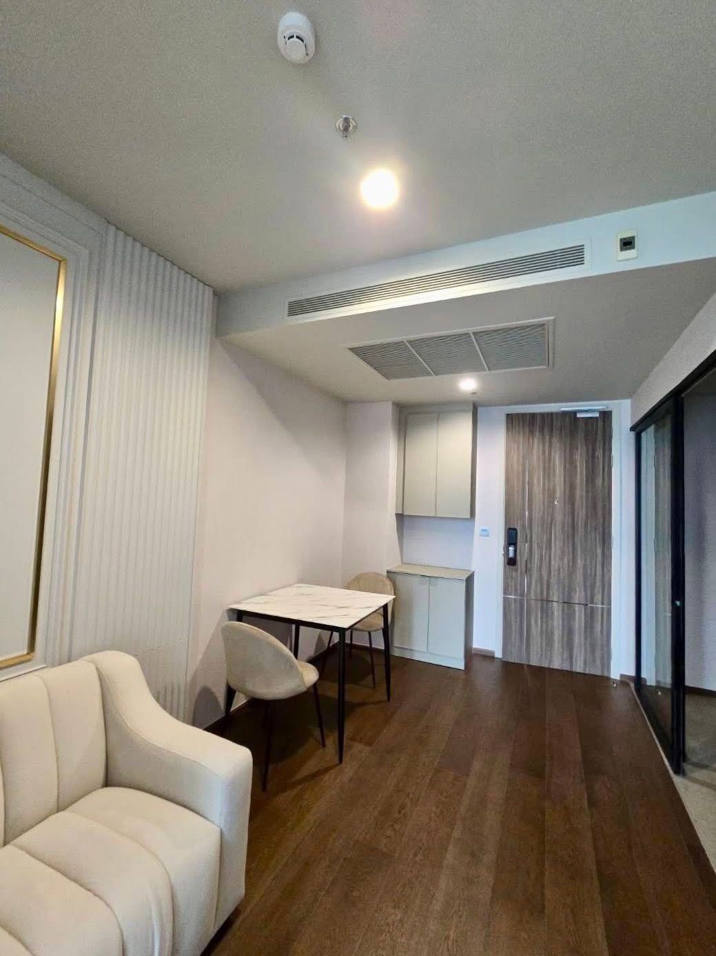 ให้เช่าคอนโด ไอดีโอ คิว สุขุมวิท 36 / For Rent Ideo Q Sukhumvit 36 (English below)