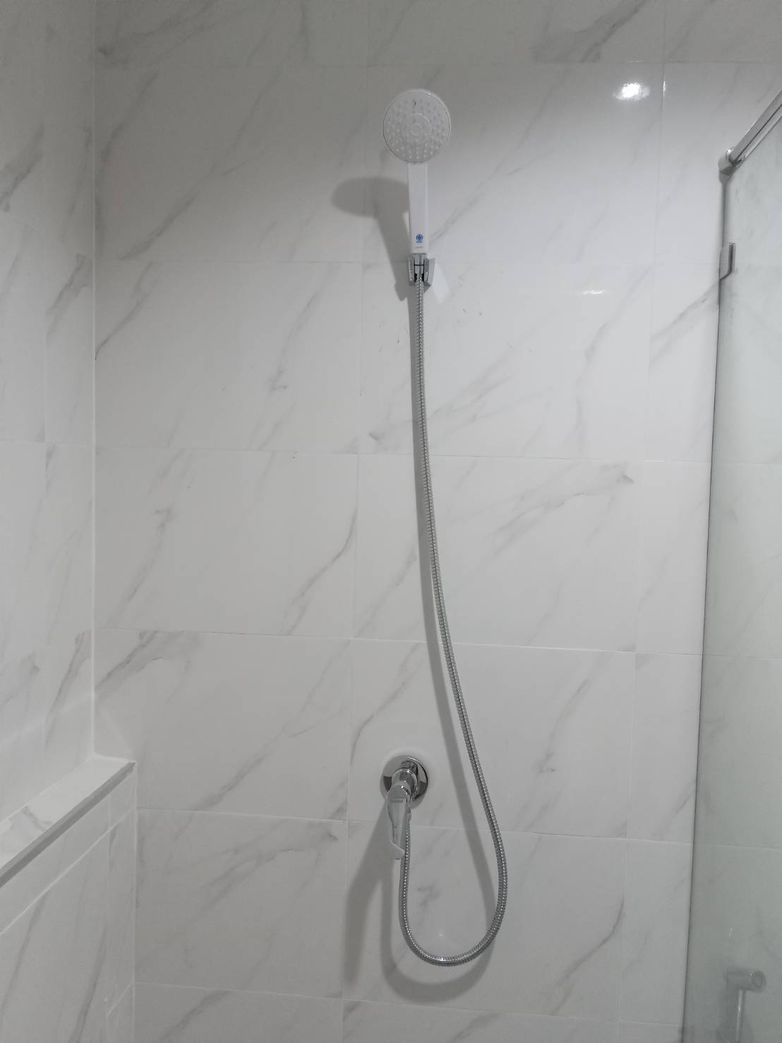 ขายทาวน์เฮ้าส์ 2 ชั้น ปรับปรุงรีโนเวทใหม่ทั้งหลัง หมู่บ้านรินทร์ทอง ลำลูกกา คลอง 2