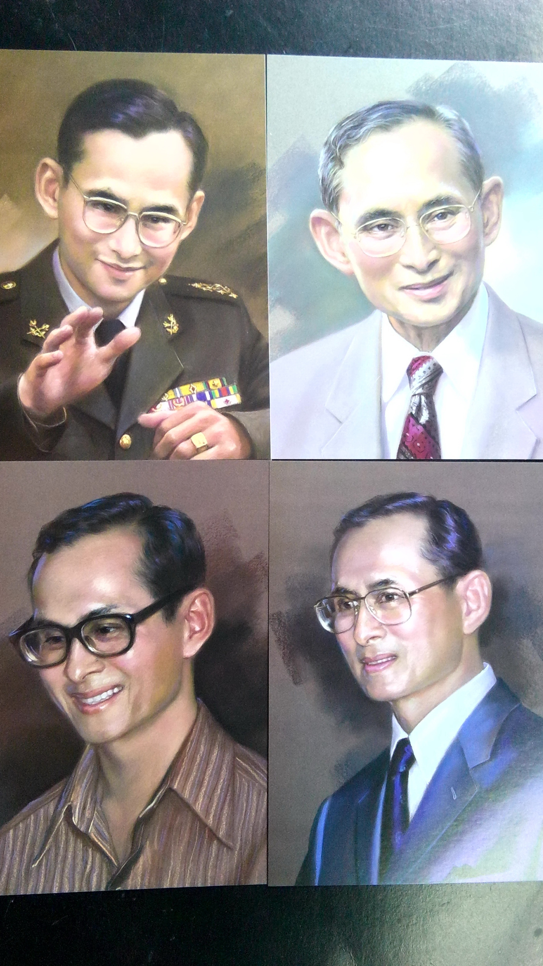 บัตรภาพ ร.9 ชุดถวายพระเพลิงพระบรมศพ