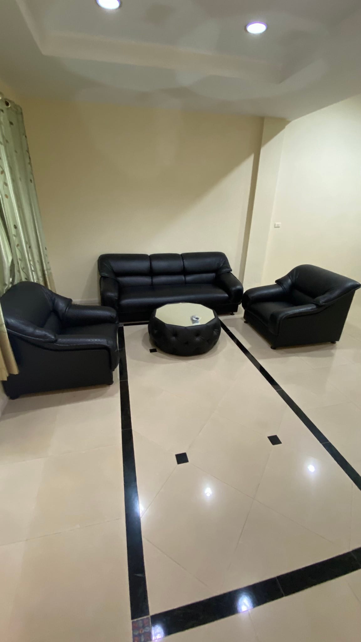 ขาย / ให้เช่า ทาวน์โฮม ,โฮมออฟฟิศ 3 ชั้น โครงการ Baan Klang Muang The Royal Monaco Srinakarin-Pattanakarn