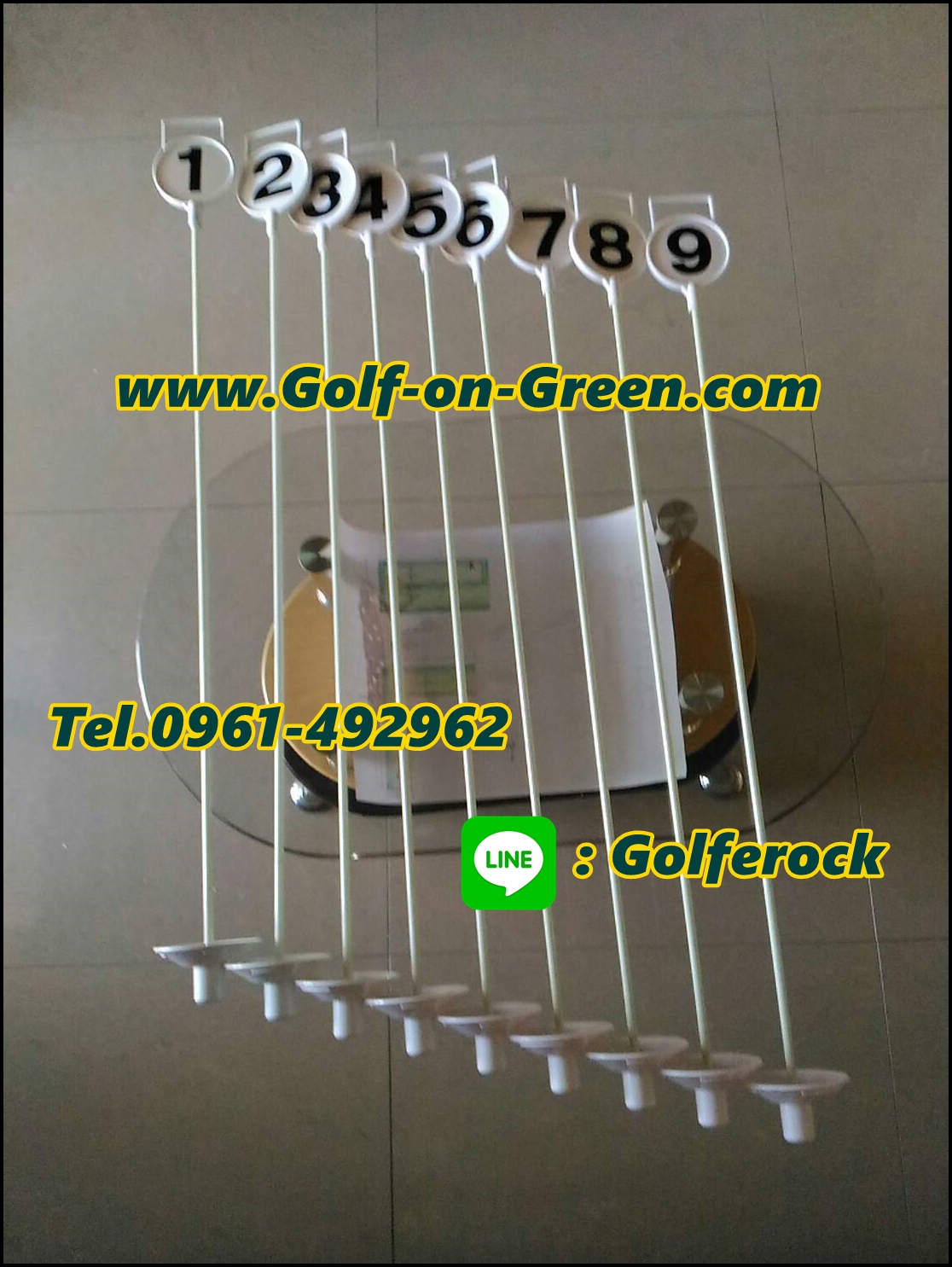 หลุมกอล์ฟ + ก้านธง + ธง