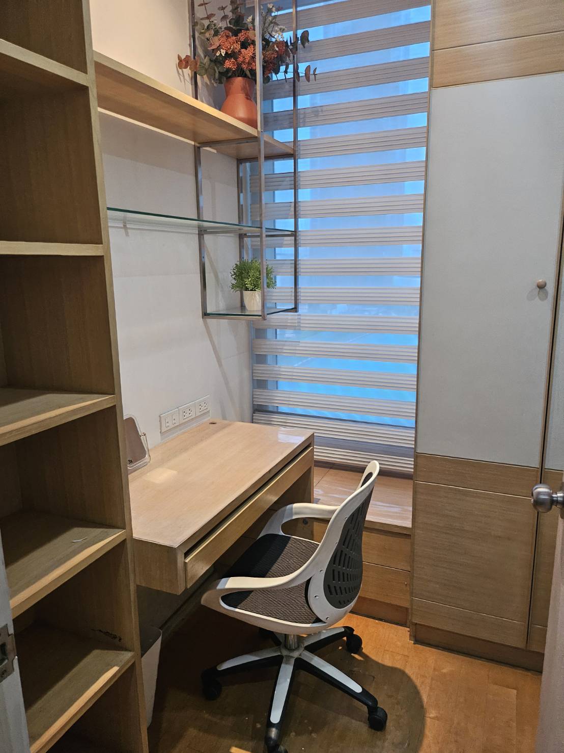 ðĨ āđāļŦāđāđāļāđāļē! āļāļāļāđāļāļĒāļđāļāļīāļāļŦāļēāļĒāļēāļ Villa Rachatewi (āļ§āļīāļĨāļĨāđāļē āļĢāļēāļāđāļāļ§āļĩ) āļŦāđāļāļāļĄāļļāļĄ āļāļąāđāļ 8 āļāļāļēāļ 58 āļāļĢ.āļĄ. āļ§āļīāļ§āļŠāļĢāļ°āļ§āđāļēāļĒāļāđāļģ āļŠāļ āļēāļāļāļĩ āļāļĢāđāļāļĄāļāļĒāļđāđ