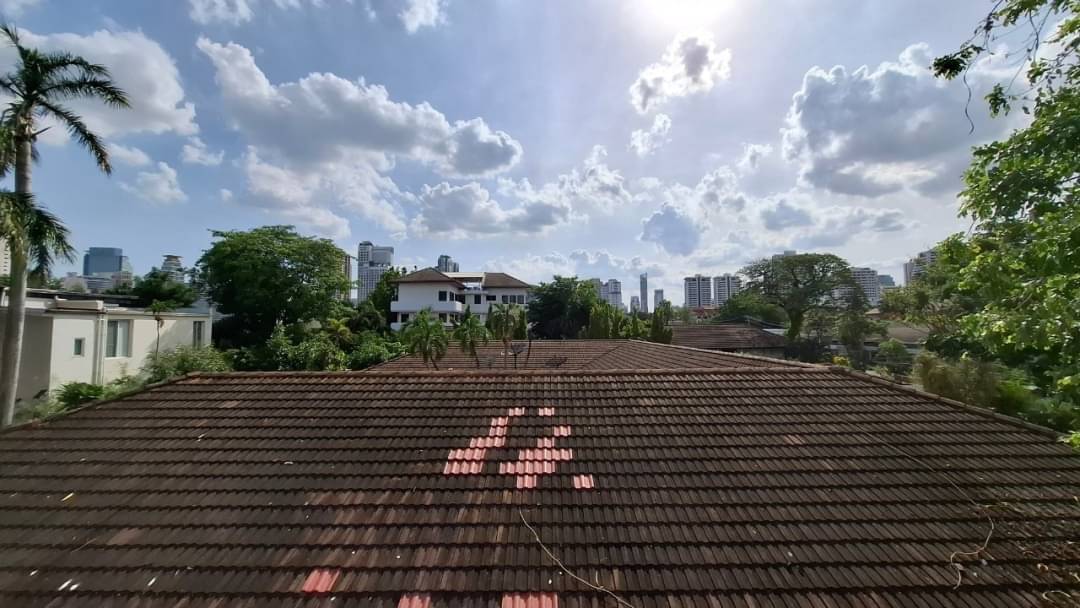 ขายคอนโดเลี้ยงสัตว์ได้ **ลดเพิ่มอีก 690,000 บาท ** ขายต่ำกว่าตลาด 2 ล้าน!! **ขายถูกที่สุดในโครงการ** DownTown 49 ขายตัดภาระ