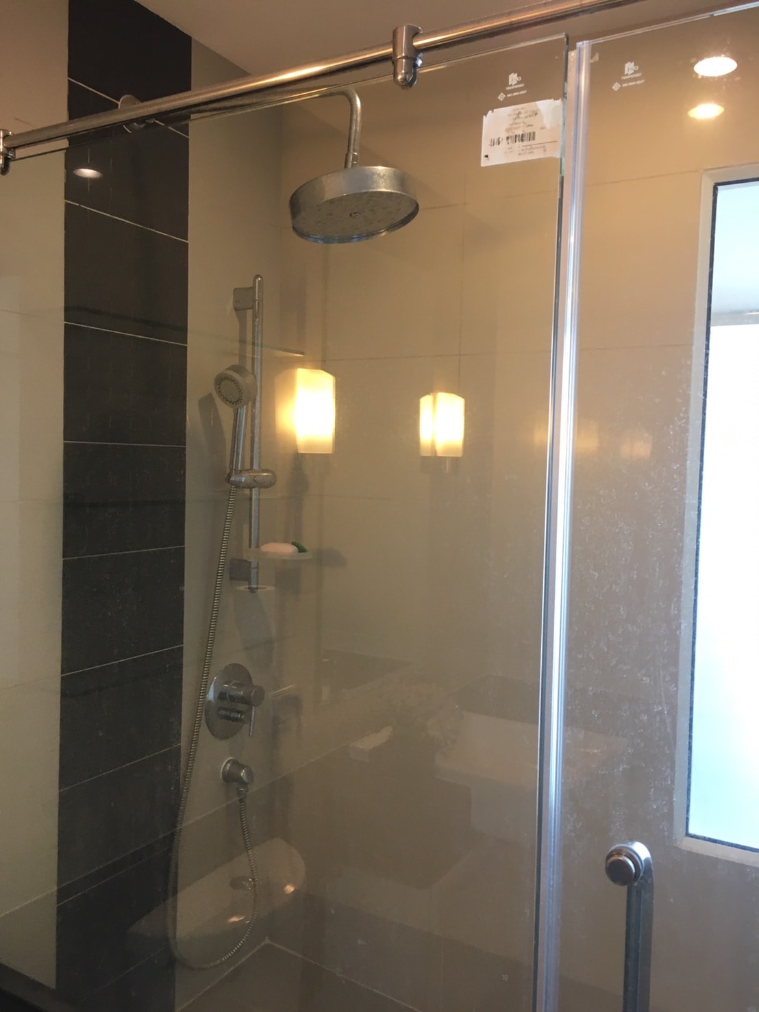 🔥 ให้เช่าด่วน! คอนโดศุภาลัย พรีเมียร์ ราชเทวี ชั้น 15 วิวสระน้ำ สวยมาก 🔥 💥 เพียง 16,000 บาท/เดือน เท่านั้น! พร้อมเฟอร์ฯ ครบ เข้าอยู่ได้ทันที 💥