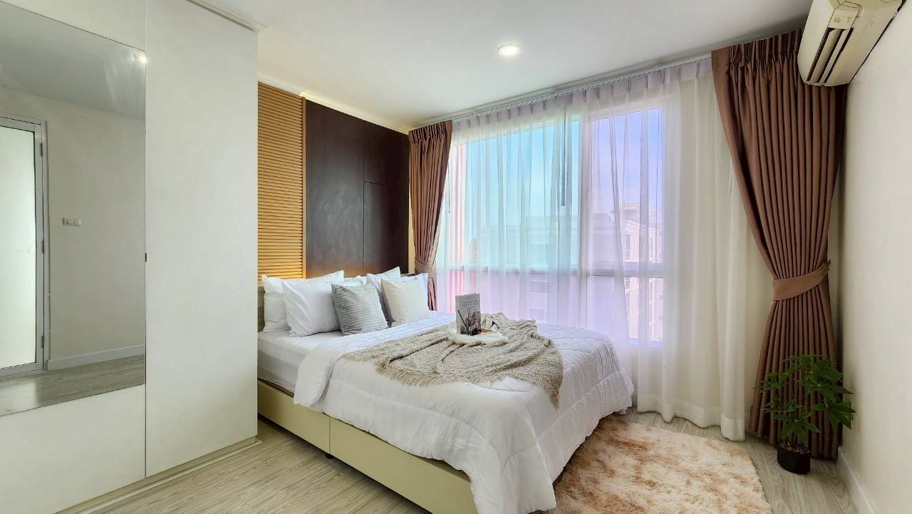 ขายคอนโด C Style รัชดา 18 – ห้องมุม ชั้น 8 ใกล้ MRT สุทธิสาร พร้อมอยู่ ราคาไม่ถึง 2 ล้าน!