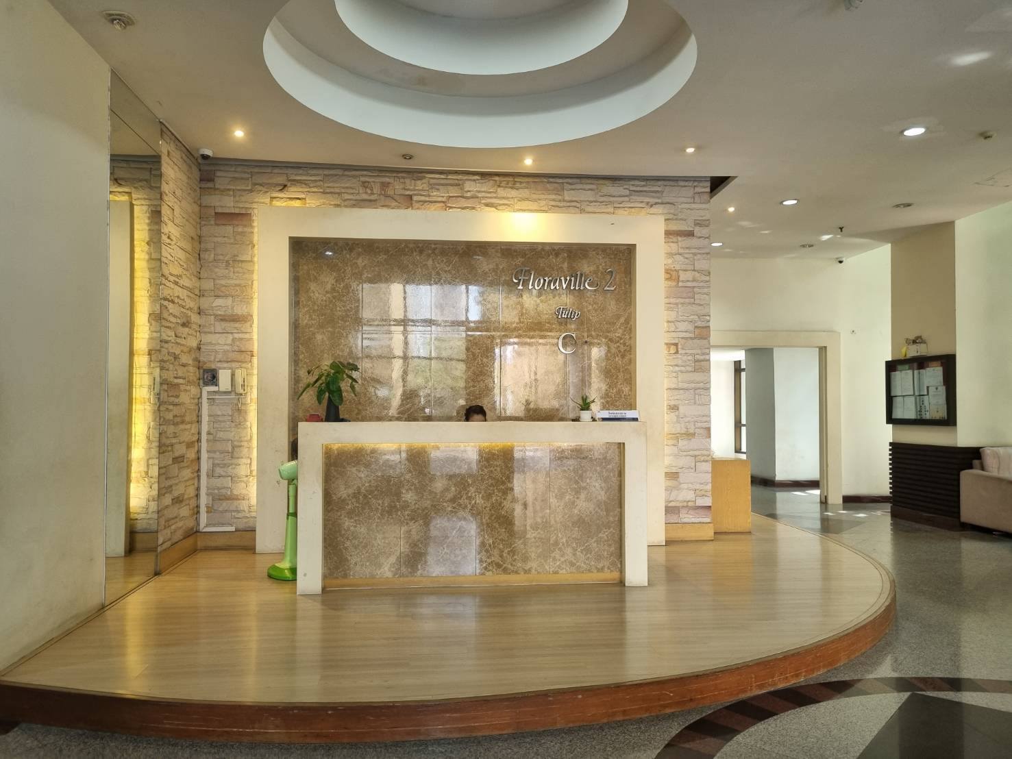 🏡 ขายคอนโด ฟลอร่าวิลล์ 2 พัฒนาการ 51 / For Sale Condo Floraville 2 Pattanakarn 51