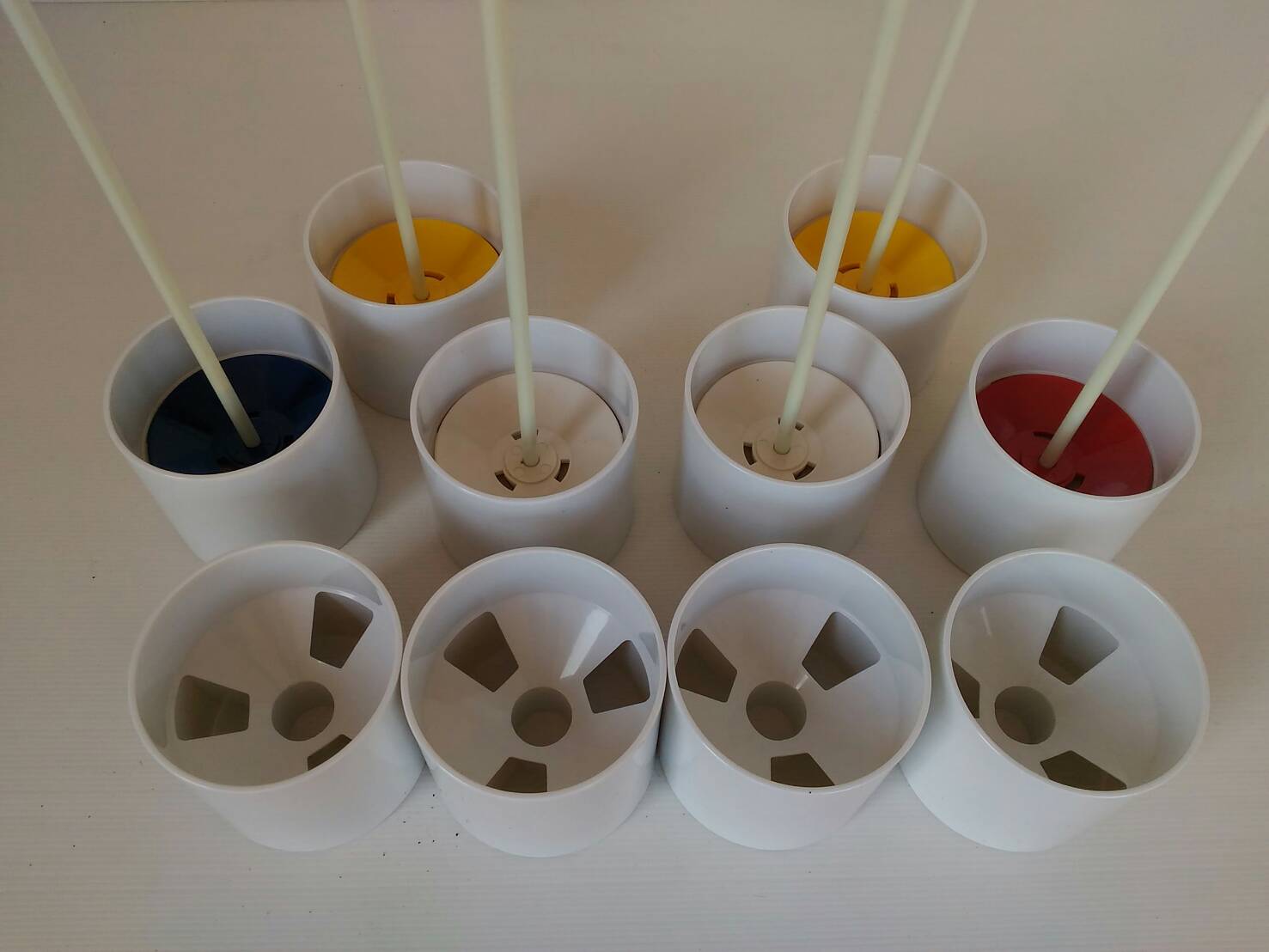 หลุมกอล์ฟ + ก้านธง + ธง