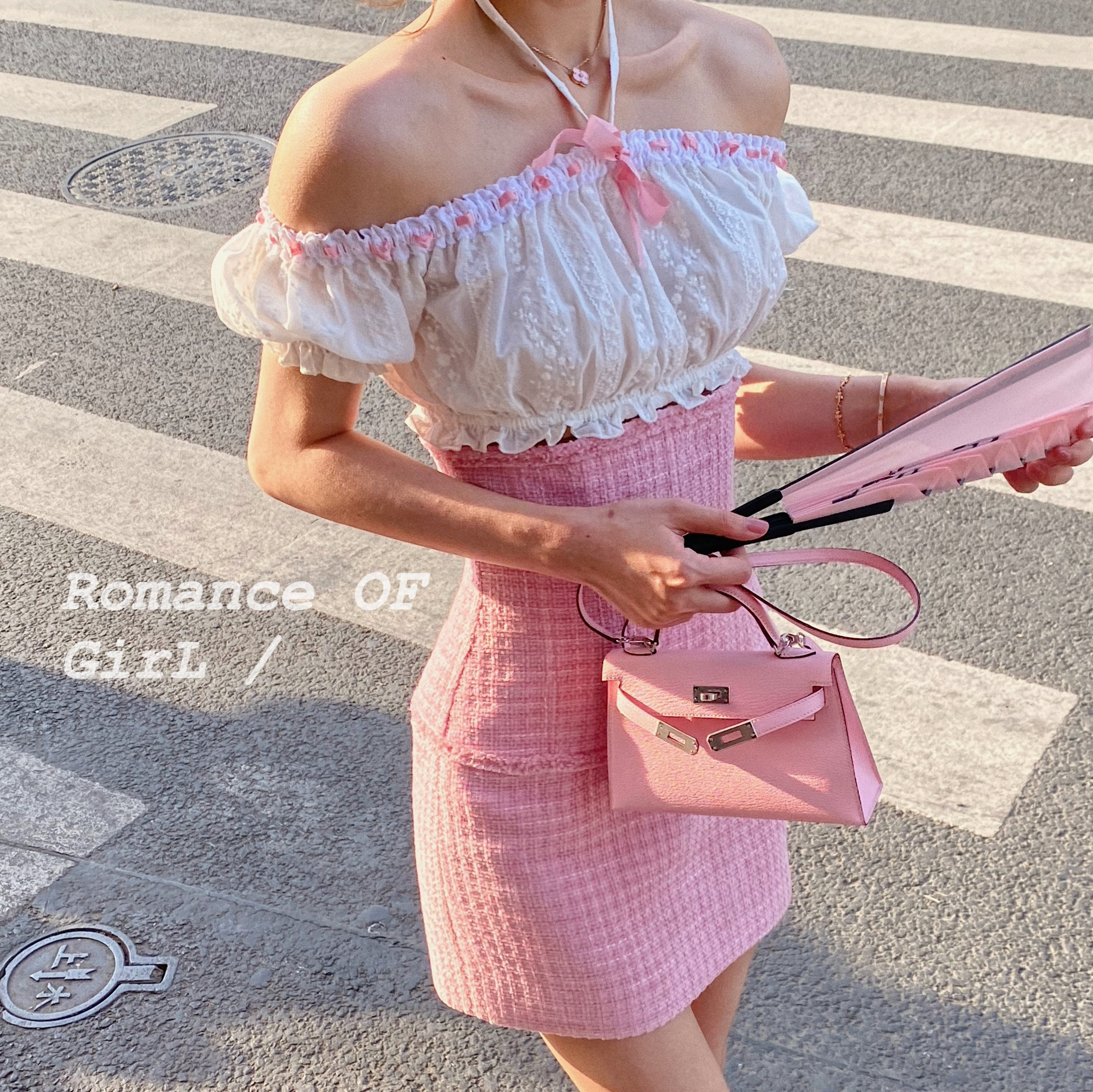Romance Of Girl : พรีออเดอร์ กระโปรงแฟชั่นเข้ารูป เอวสูงใต้อก มีให้เลือก 2สี งานแบรนด์แท้