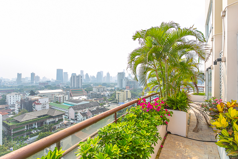ให้เช่าคอนโด Baan Ploenchit (บ้าน เพลินจิต) 3 ห้องนอน 3 ห้องน้ำ ขนาด 250 ตรม ชั้น 16 ห้องแต่งครบ ราคาเช่า 109000 บาท