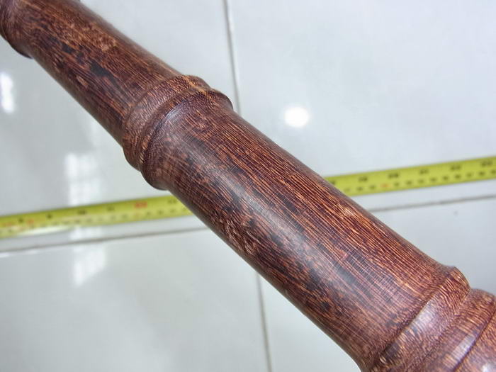 ไม้มงคลหายาก... ไม้ตะพด(ไม้แก่นมะขาม) กลึงลายไผ่9ปล้อง(เลขมงคล) ลายสวย ยาว92ซม... หัวกลึงทองเหลืองแท้