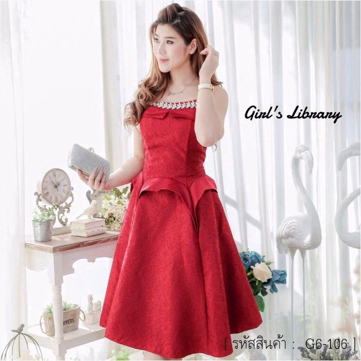 ชุดไปงานแต่งงาน ชุดออกงาน สีแดง เกาะอก กระโปรงทรงบาน ผ้าลูกไม้เกรดพรีเมี่ยมสวยหรู