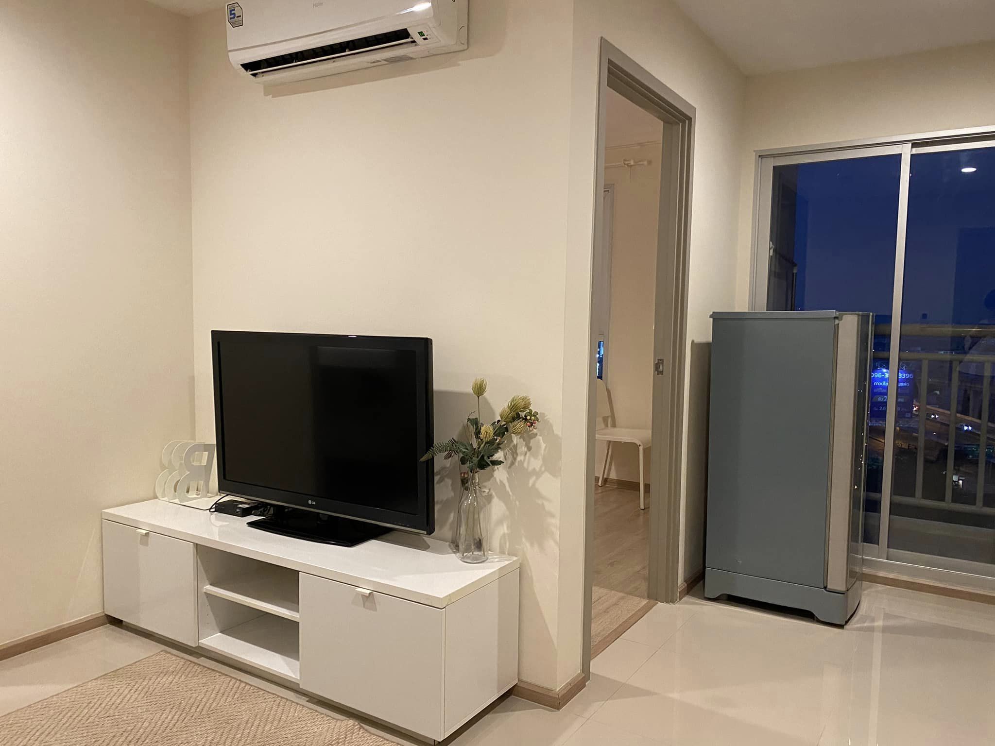 ให้เช่าคอนโด Rich Park @ Chaophraya (ริชพาร์ค แอท เจ้าพระยา) คอนโดติดสถานีรถไฟฟ้าไทรม้า ขนาดพื้นที่ 32 ตรม. 1 ห้องนอน 1ห้องน้ำ (แยกเปียกแห้ง+เครื่องทำน้ำอุ่น)