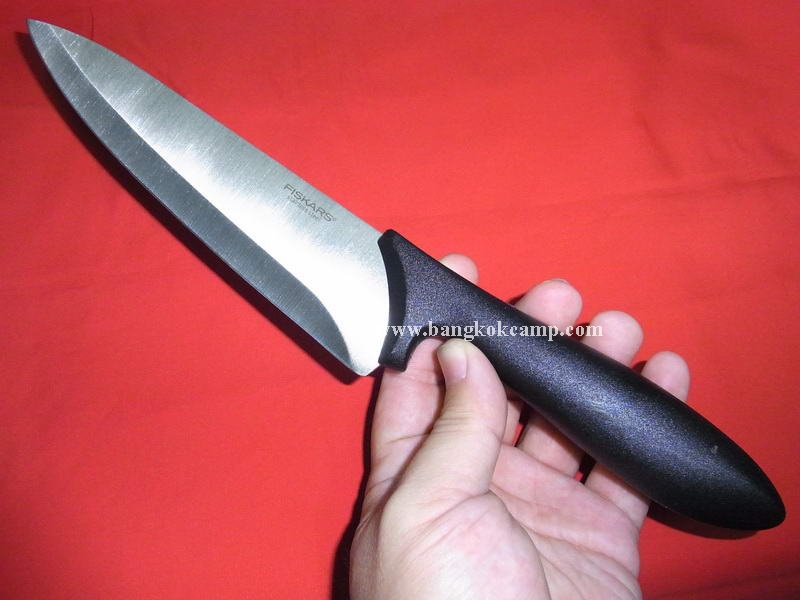มีดครัวอเนกประสงค์ Utility Knife ยี่ห้อ Fiskars รุ่น primo cook's knife 20cm 717508 ...Made in Finland