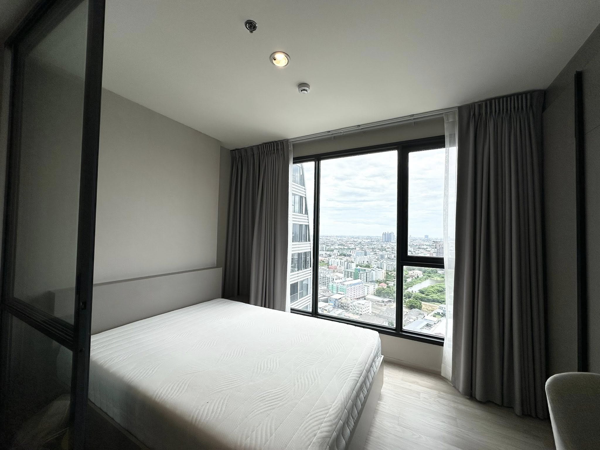 ðĄâĻ āđāļŦāđāđāļāđāļēāļāļāļāđāļ āđāļāļāļĩāđāļ āđāļĄāļāļī āļŠāļļāļāļļāļĄāļ§āļīāļ āļāļĩāļŠāļāđāļāļāļĒāļāđ / Ideo Mobi Sukhumvit Eastpoint âĻ