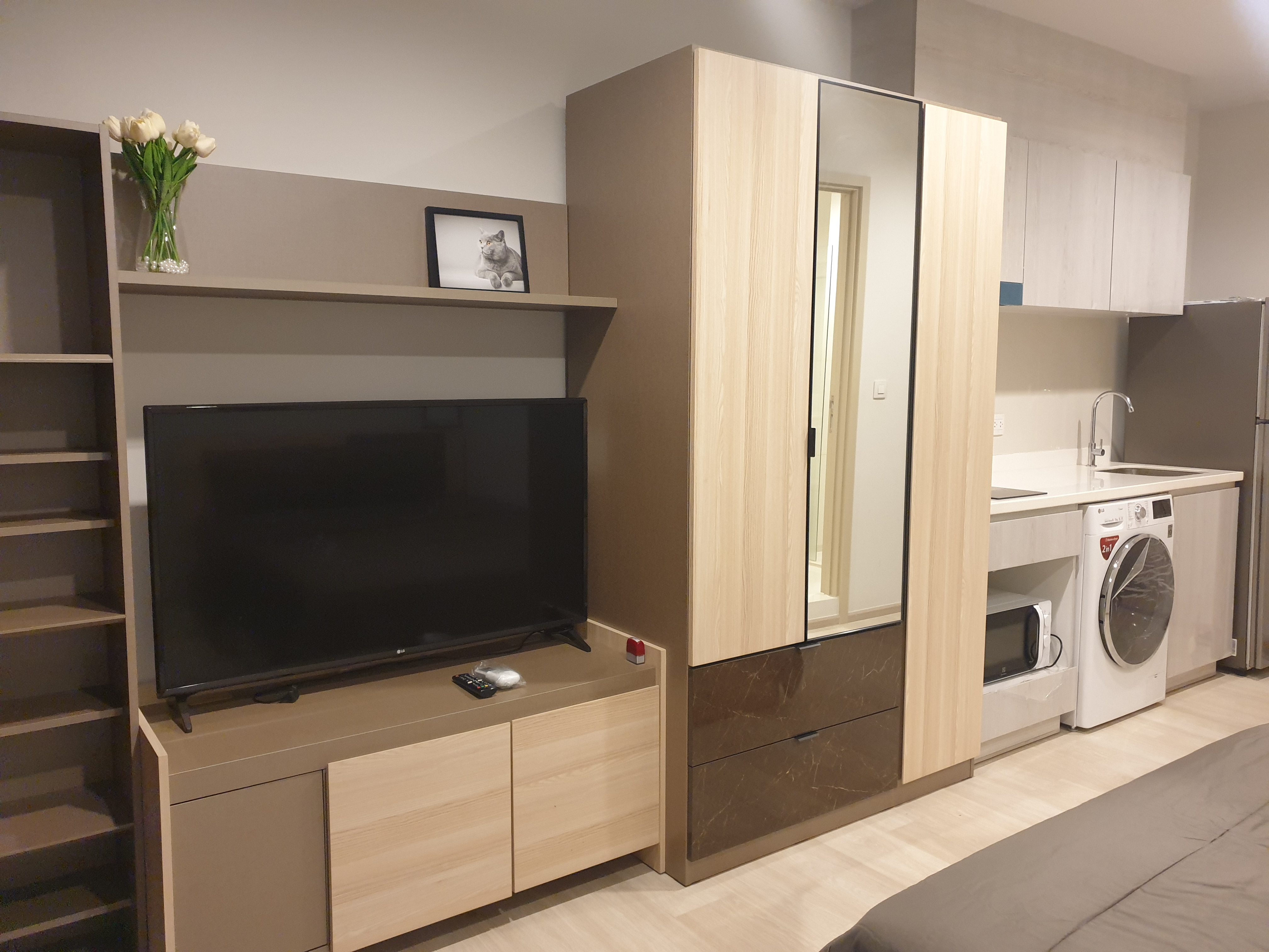 🏢✨ ให้เช่า คอนโด Life One Wireless (ไลฟ์ วัน ไวร์เลส – เพลินจิต) ห้อง Studio พร้อมอยู่ ทำเลทอง ใจกลางสุขุมวิท เพลินจิต 🏙️