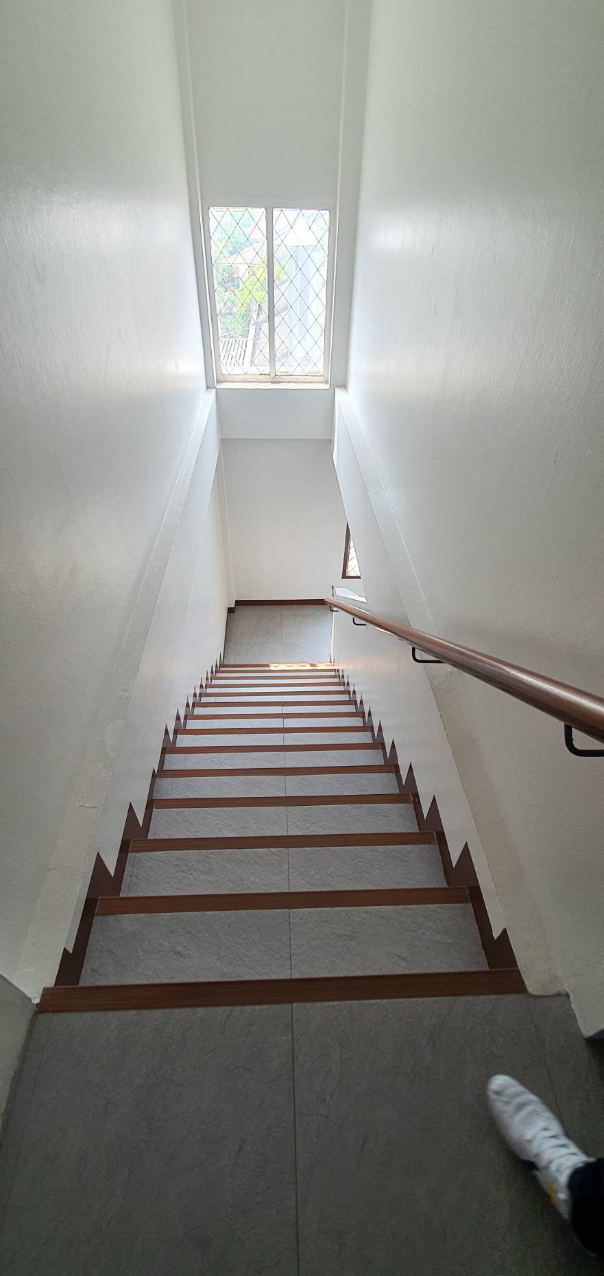 ให้เช่าตึกแถวใกล้ BTS พร้อมพงษ์ ติดกับ Fuji/UFM supermarket