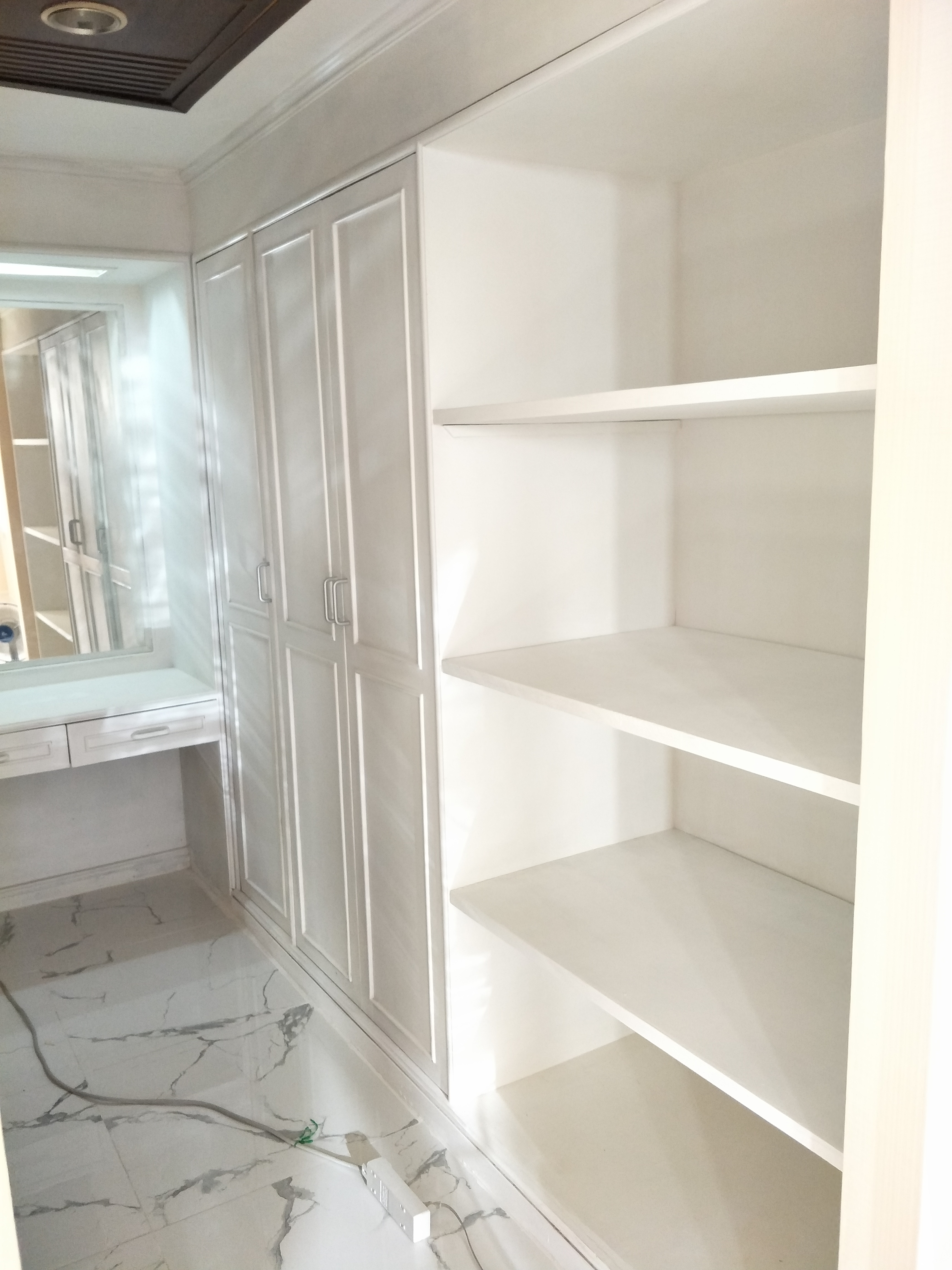 ขาย / ให้เช่าคอนโด Royal Nine Residence (รอยัล ไนน์ เรสซิเดนท์ ซอย พระรามเก้า 17 ) 1 ห้องนอน 1 ห้องน้ำ ชั้น 21 วิวหันหน้าไปทาง central พระรามเก้า