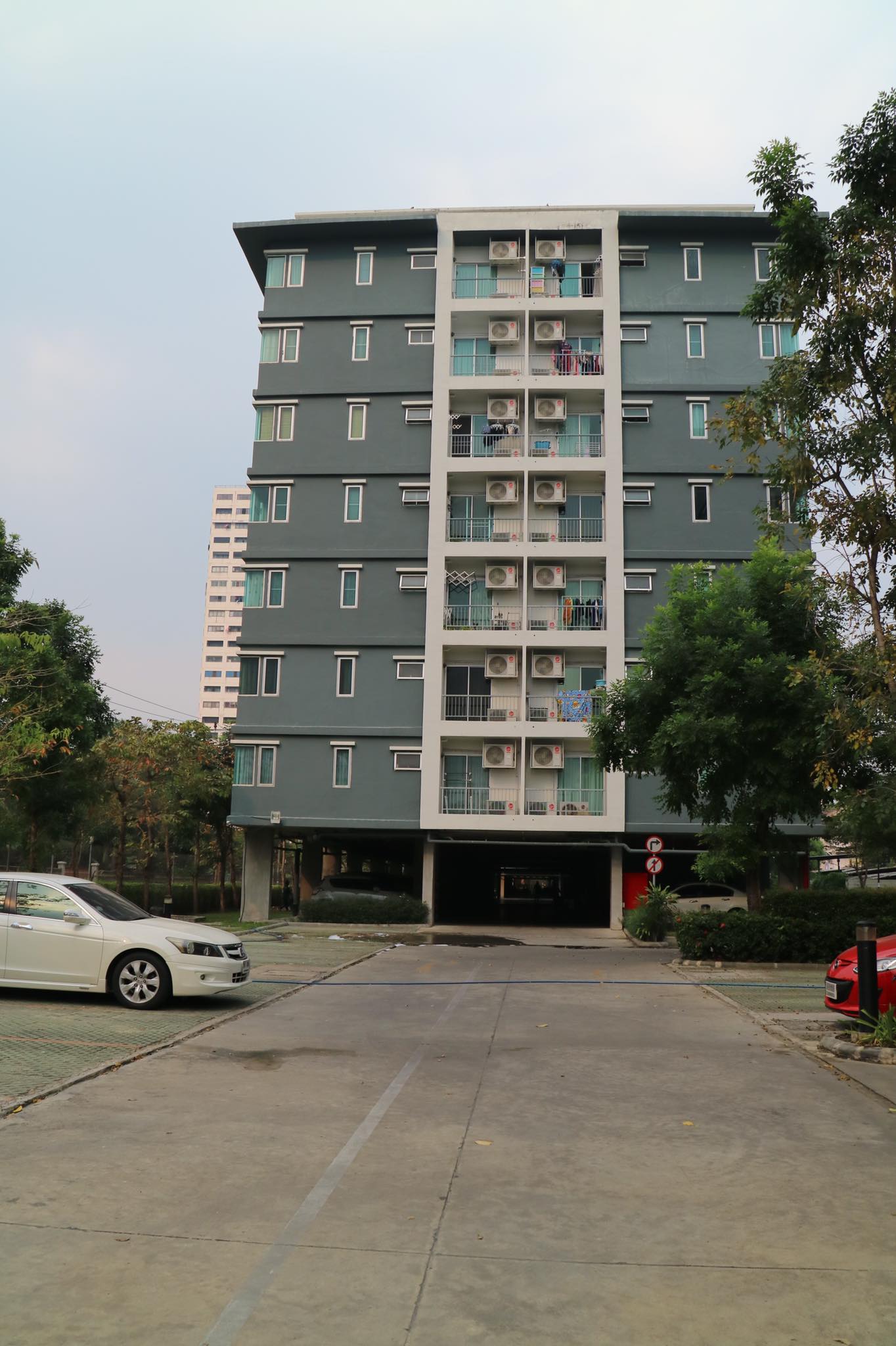 ขายคอนโด Supalai City Resort Ratchada - Huaykwang (ศุภาลัย ซิตี้ รีสอร์ท-รัชดาห้วยขวาง ) 2 ห้องนอน 1 ห้องน้ำ 1 ห้องครัว