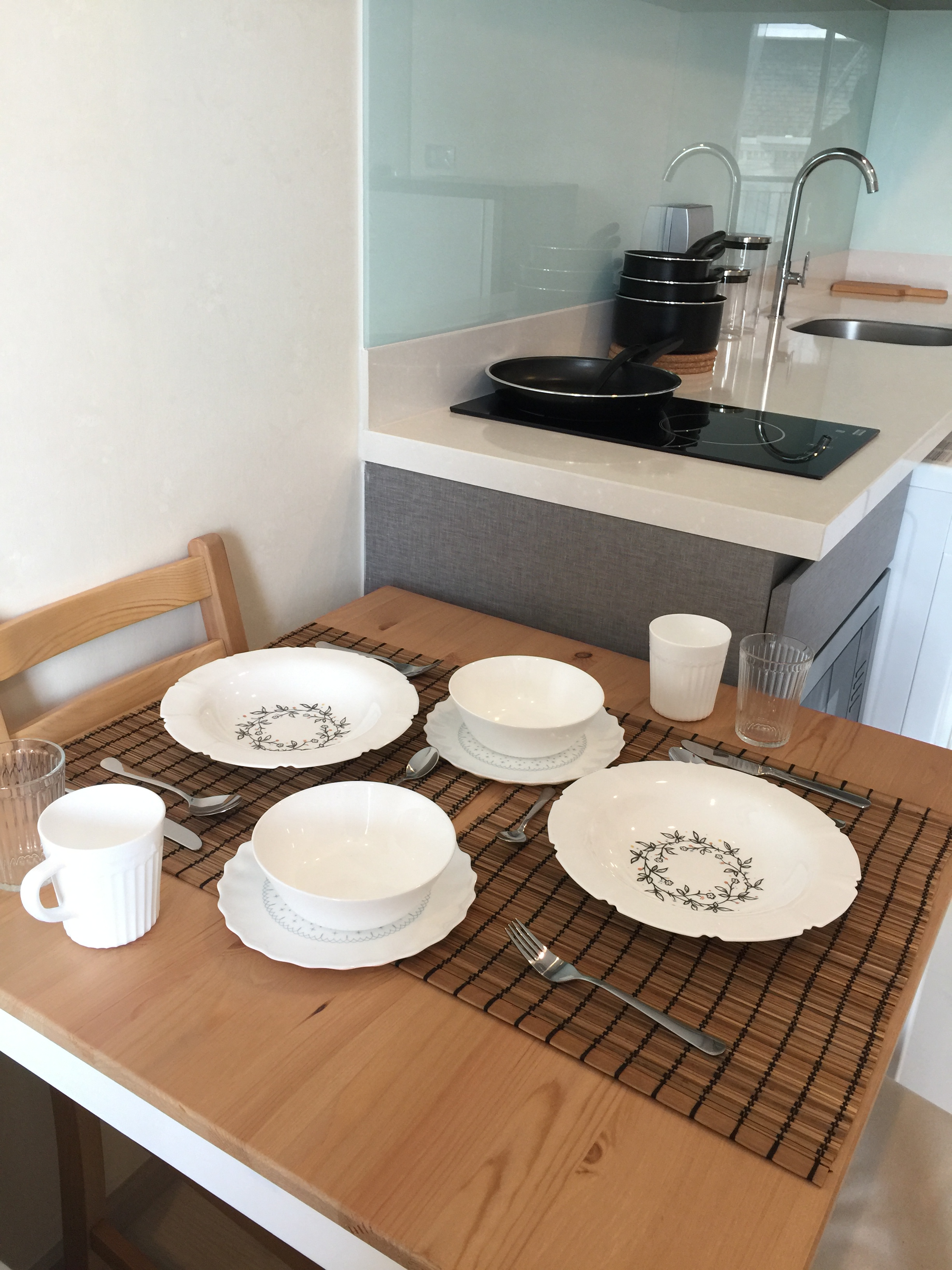 ให้เช่าRhythm Sukhumvit 36-38 (ริทึ่ม สุขุมวิท 36-38) พร้อมเข้าอยู่