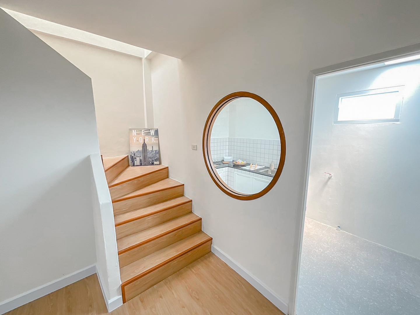 ขายทาวน์เฮ้าส์ หมู่บ้านธนจิตต์ ราคาพิเศษ 1,490,000 บาท ฟรีโอน! ทาวน์เฮ้าส์ 2 ชั้น ตกแต่งใหม่ พร้อมเข้าอยู่