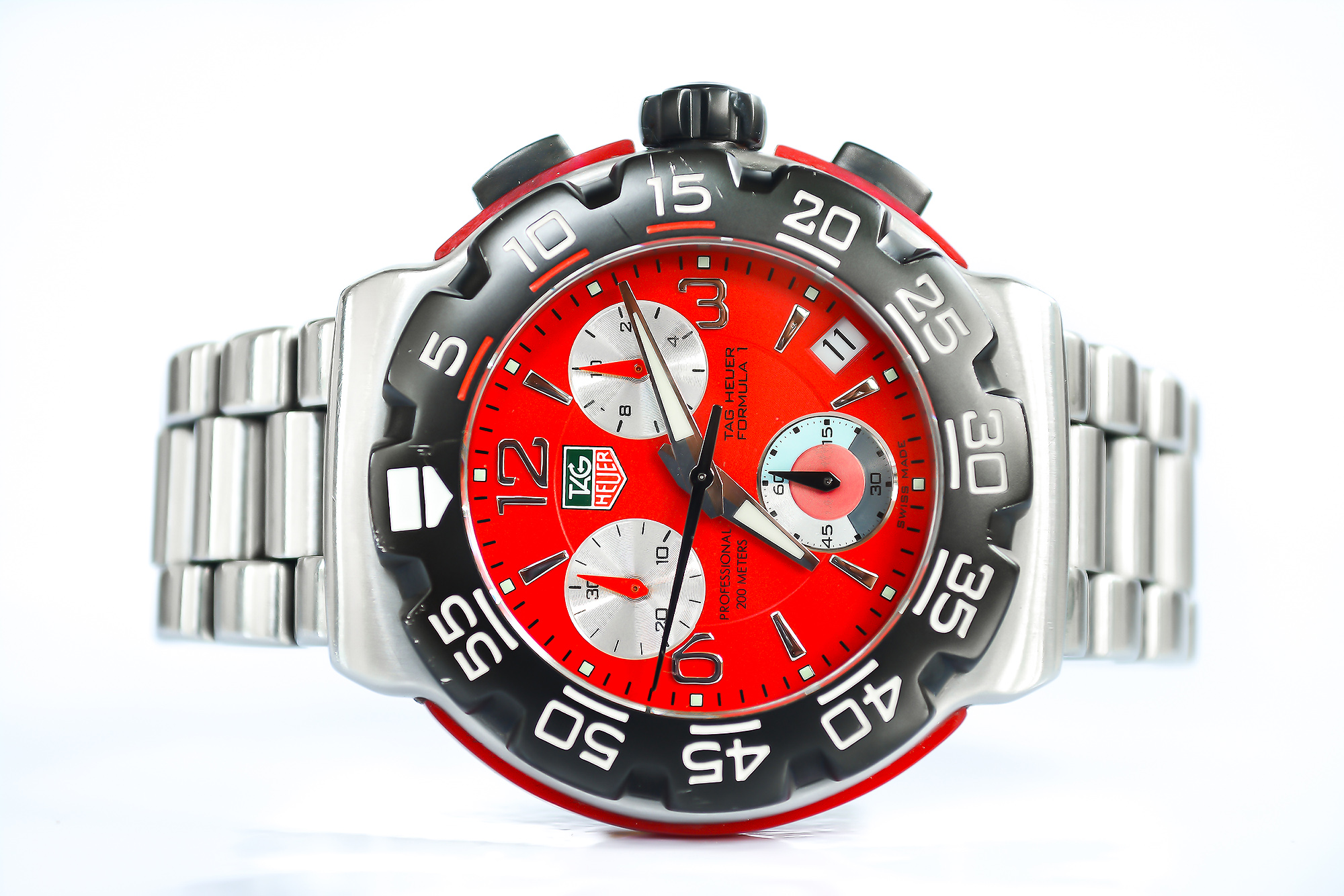 TAG HEUER F1 Chronograph Man Quartz หน้าแดง(Sold)