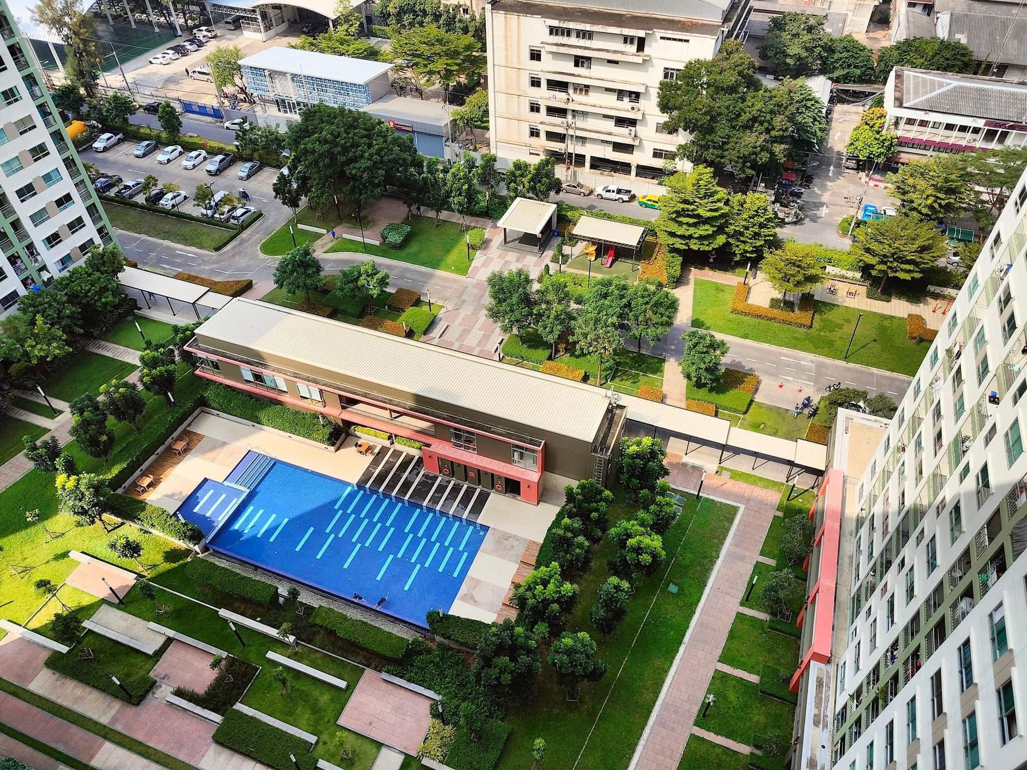 ให้เช่า คอนโดลุมพินี พาร์ค เพชรเกษม 98 – ใกล้ MRT หลักสอง เดินทางสะดวก ใกล้ของกิน ของใช้ครบครัน!