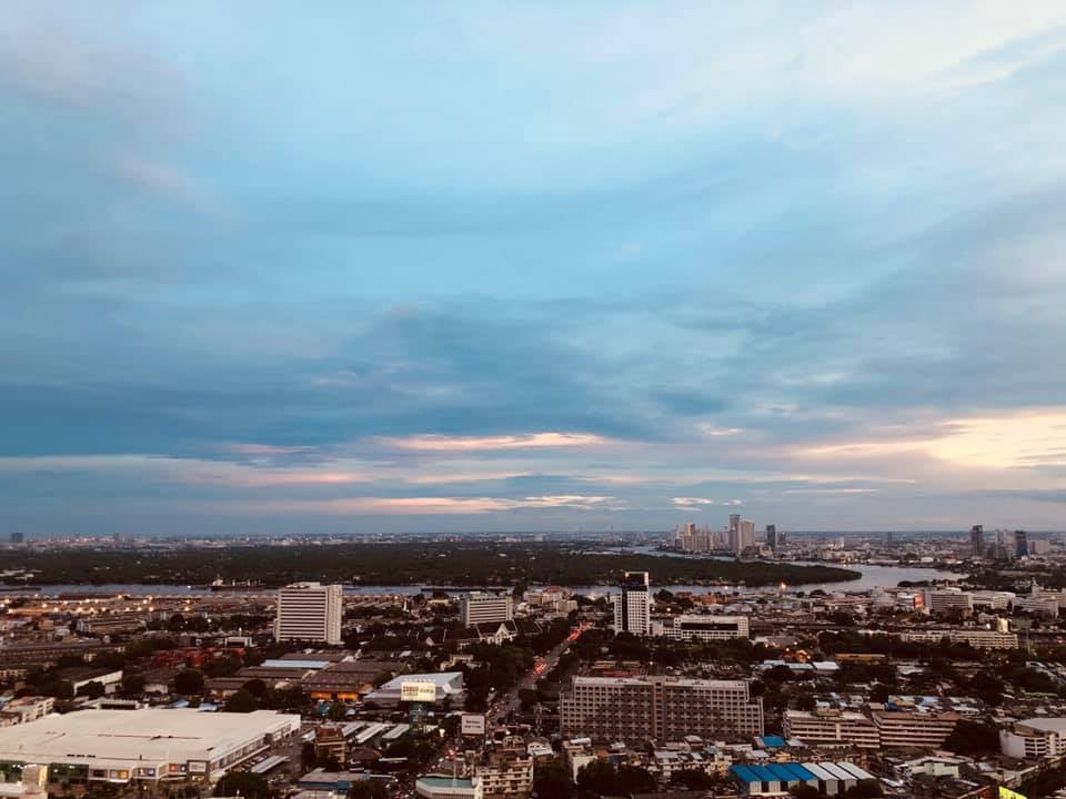 ให้เช่าคอนโด The Emporio Place (ดิ เอ็มโพริโอ เพลส) 1 ห้องนอน 1 ห้องน้ำ ห้องDuplex ขนาด 72.68 ตรม ชั้น18