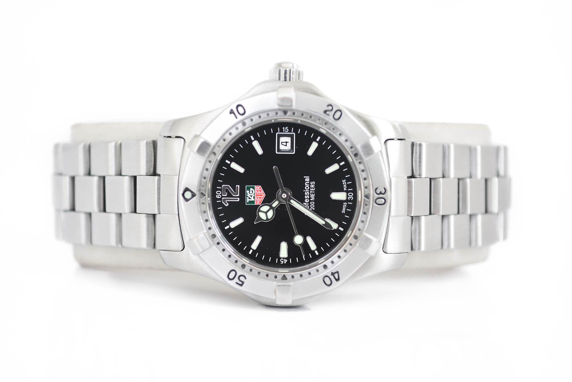 Tag Heuer New 2000 Lady Size Quartz หน้าดำ